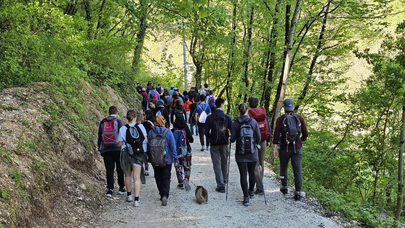 Il gruppo Kamura in escursione